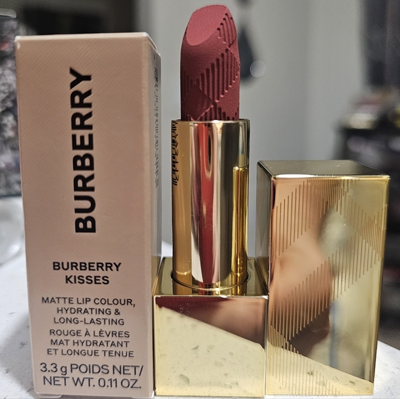 Burberry Kisses Matte Lipstick - Dusty Pink - Picture 2 of 3